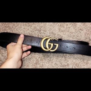 AUTHENTIC gucci belt
